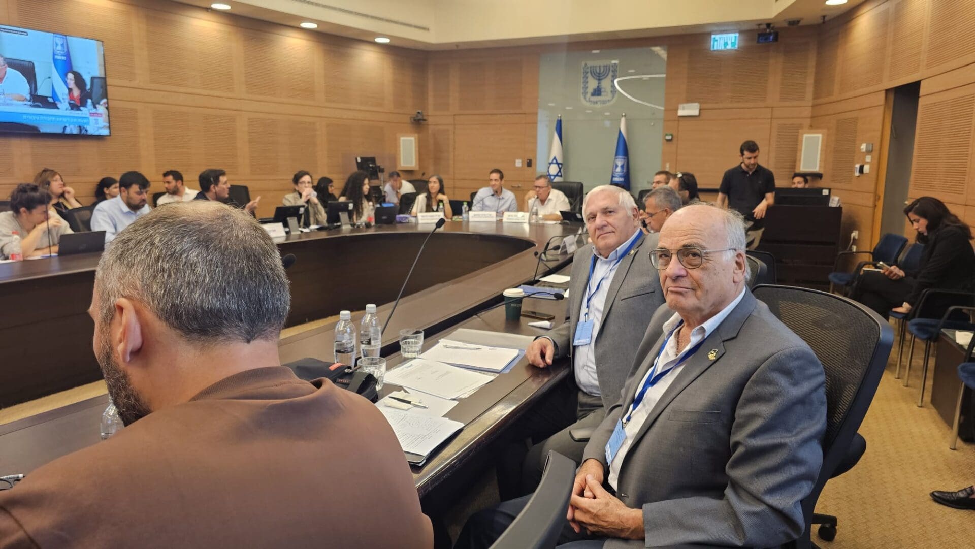 אביהו האן ומוטי בליצבלאו בכנסת: הישג לחיפה: מטרופולין חיפה ישולב בחוק רשות התחבורה המטרופולינית 28/5/26 (צילום: אביהו האן)