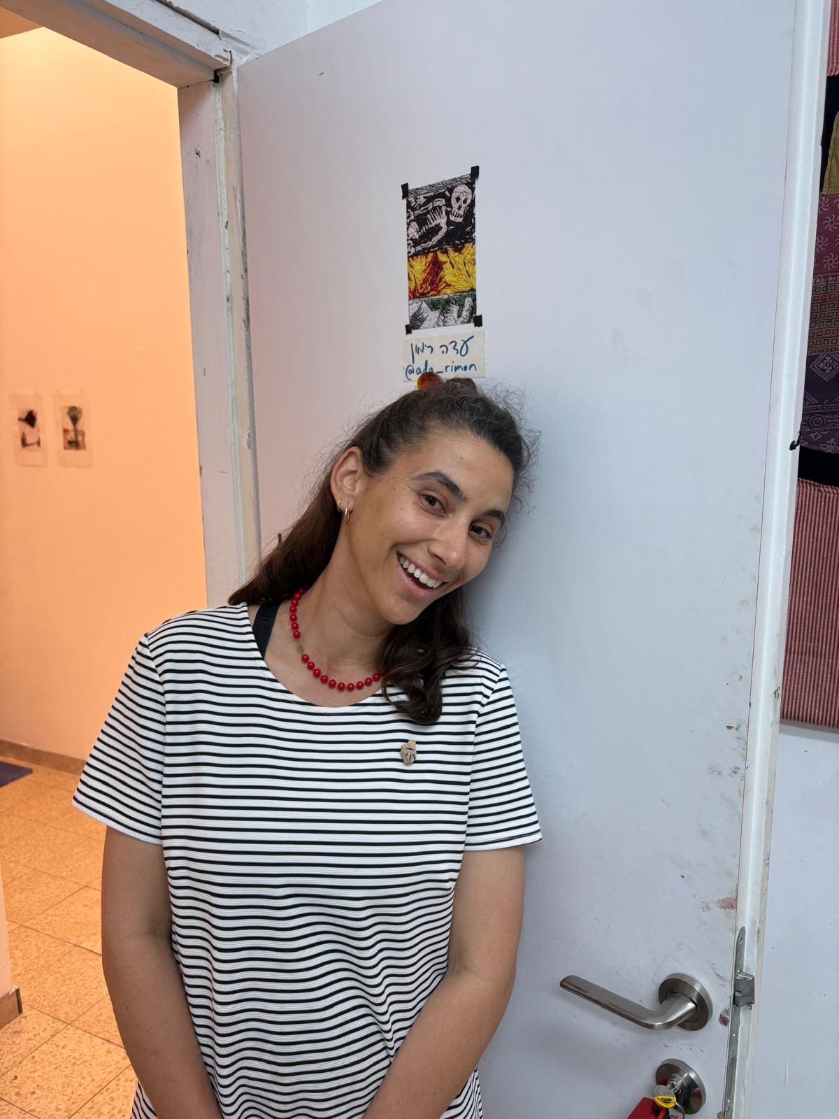 פסטיבל רונדל 2026 עדה רימון רוקמת אמנות (צילום: טל קיזמן)