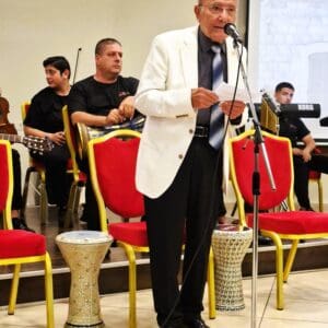 עמותת אלכרמל למוסיקה – ד"ר חאתם ח'ורי בעת ברכותיו למשכן החדש (צילום: רחלי אורבך)