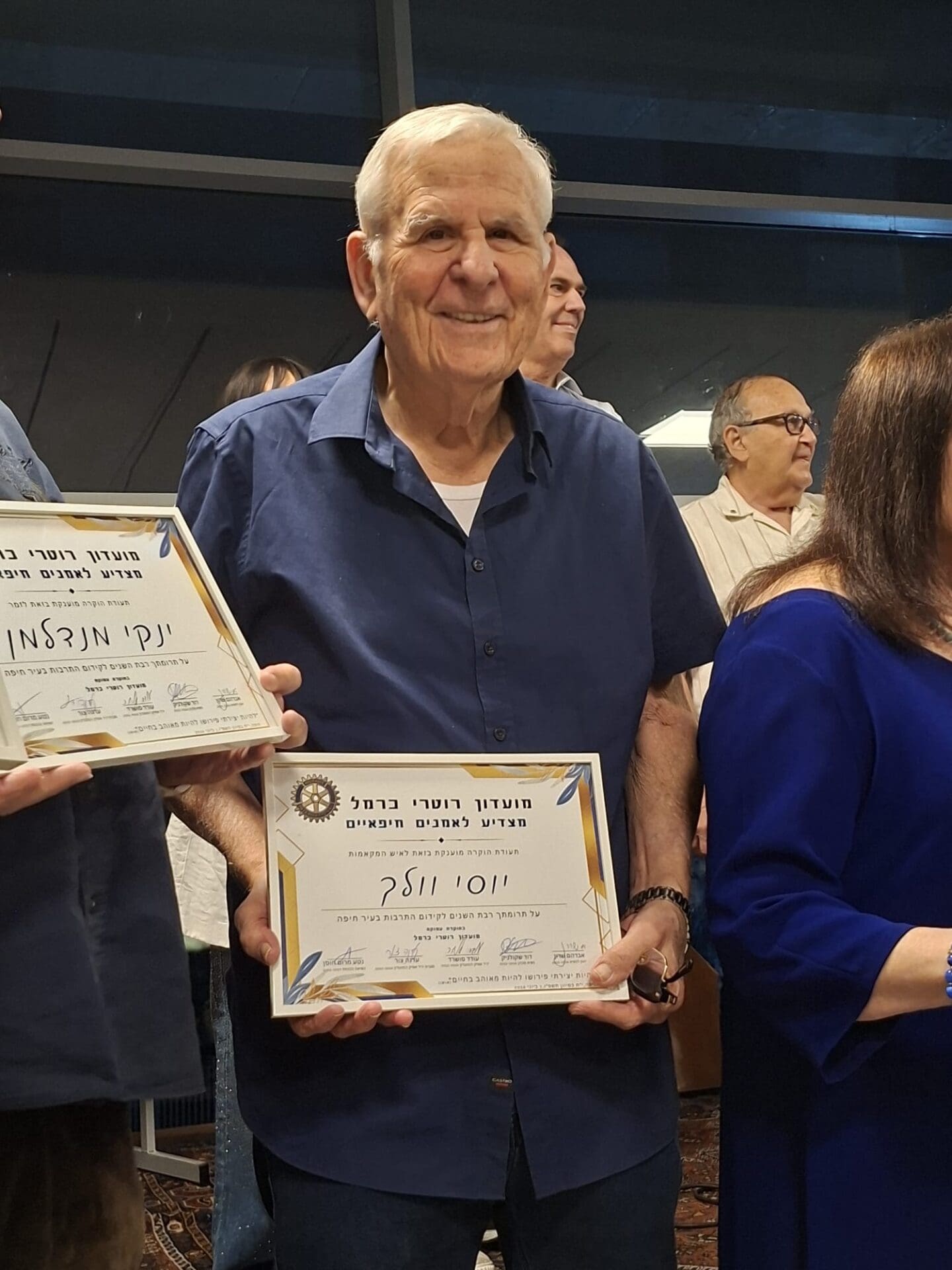רוטרי כרמל הוקיר אומנים חיפאיים בטקס מרגש 4/6/26 (צילום: יוסי וולך)