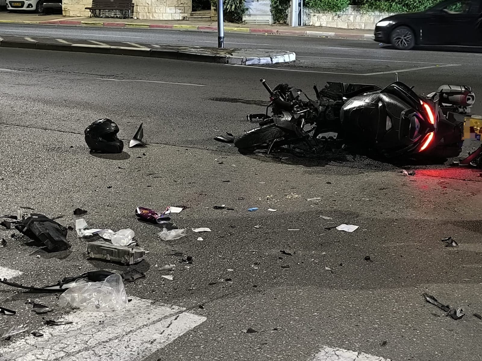 נער במצב קשה בתאונת אופנוע בשדרות מוריה בחיפה 5/6/26 (צילום: תיעוד מבצעי מד״א, איחוד הצלה)