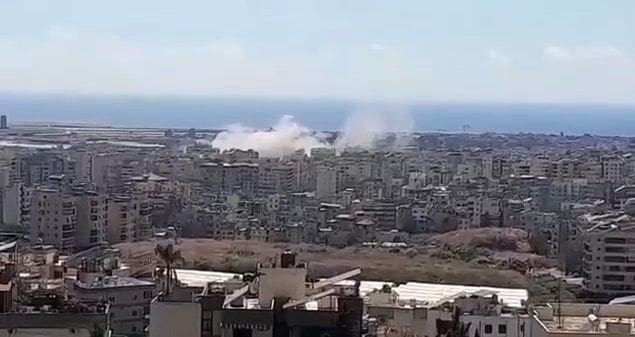 צה״ל תקף מפקדות חיזבאללה בביירות – בחיפה מעלים כוננות - תקיפה ברובע דאחייה בביירות - א׳, 7 ביוני 2026 7/6/26 (צילום: רשתות חברתיות בלבנון)