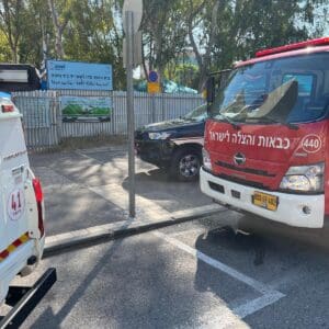 כ-100 תלמידים פונו מבית הספר הדו לשוני בחיפה בעקבות קצר בארון חשמל – דוברות כבאות והצלה לישראל | מחוז חוף 9/6/26 (צילום: כבאות והצלה לישראל)