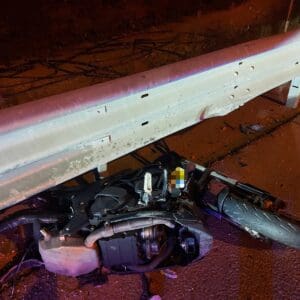 רוכב אופנוע כבן 20 נהרג בתאונה בכביש 6 סמוך למחלף יקנעם 12/6/26 (צילום: דוברות מד״א)
