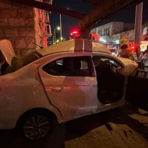 הרוג ופצוע אנוש בתאונת דרכים עצמית ברחוב חטיבת גולני בחיפה - דוברות כבאות והצלה לישראל | מחוז חוף 13/6/26 (צילום: כבאות והצלה לישראל)
