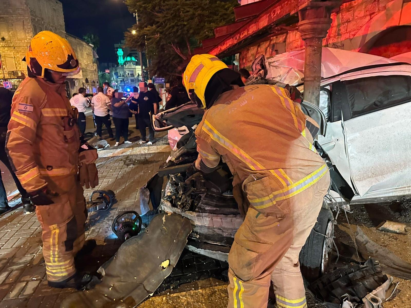 הרוג ופצוע אנוש בתאונת דרכים עצמית ברחוב חטיבת גולני בחיפה - דוברות כבאות והצלה לישראל | מחוז חוף 13/6/26 (צילום: כבאות והצלה לישראל)