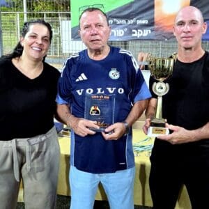 גם אחרי 22 שנה: סיפורו של "טורקו" אוהד מכבי חיפה בכדורגל שהפך לאגדה בחייו ובמותו • משחק הצדעה והוקרה מרגש נערך לזכרו של אהוב הירוקים (גלריית צילומים נרחבת מן האירוע: יוסף (ג'ו) הירש).