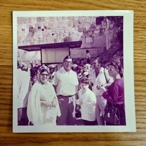 אלדד בק – כילד, תמונת מזכרת מאירוע משפחתי (צילום: אלבום פרטי, משפ' בק)