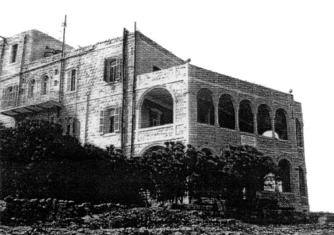 בבית אלדד בק - עברו של המבנה אשר ברח' יפה נוף (צילום: אלבום פרטי, באדיבות אלדד בק)