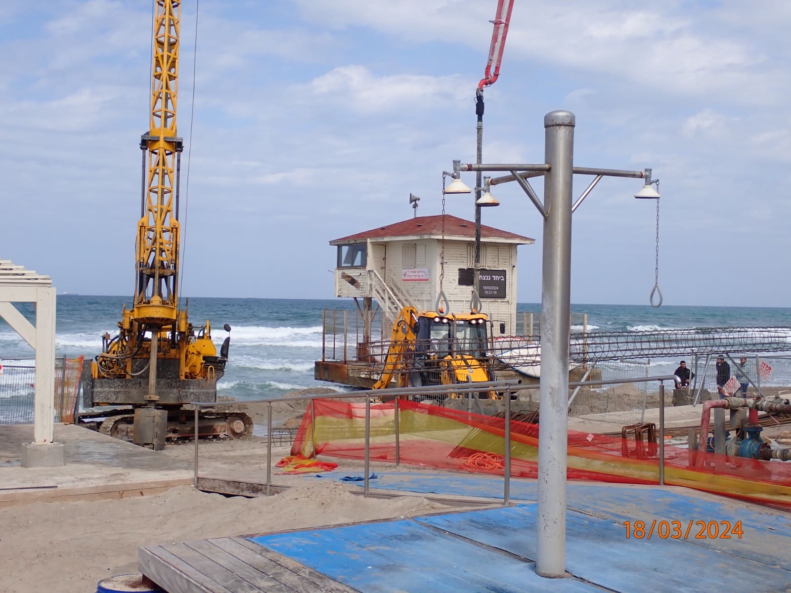 עתיד חופי חיפה והקריות בסכנה: נסיגת חולות, סערות עוצמתיות ופתרונות שאולי לא יספיקו - מתכוננים להוצאת המגדל מהים 28/6/26