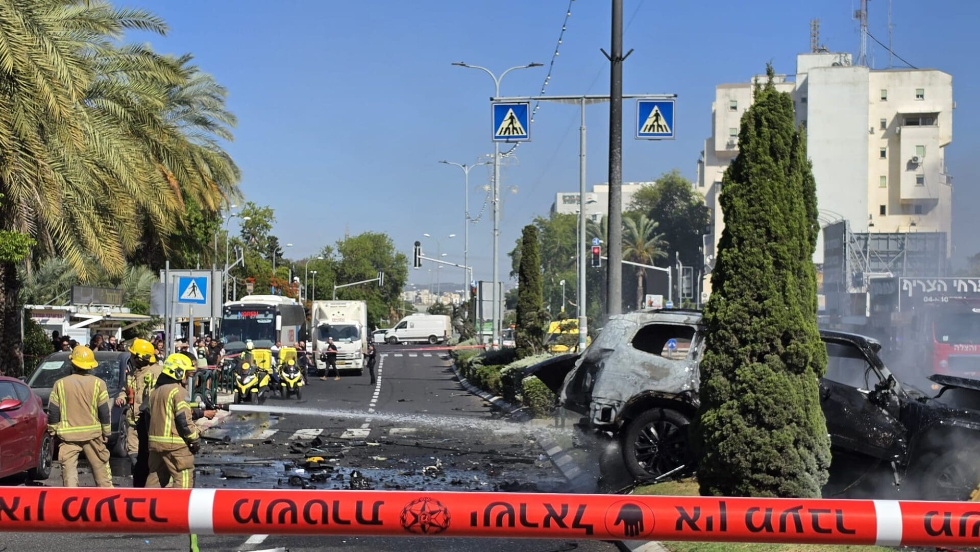 רכב התפוצץ בשדרות אח״י אילת בקריית חיים – גבר נהרג -  30/6/26 (צילום: כבאות והצלה)