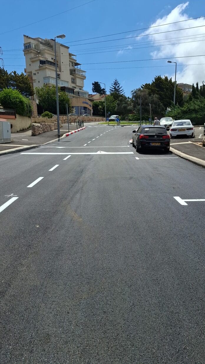 מהפכת הכבישים בחיפה: עשרות רחובות ישוקמו בהשקעה של 70 מיליון ש״ח 1/7/26 (צילום: ראובן כהן, דוברות עיריית חיפה) מהפכת הכבישים בחיפה: עשרות רחובות ישוקמו בהשקעה של 70 מיליון ש״ח 1/7/26 (צילום: ראובן כהן, דוברות עיריית חיפה)