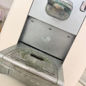 הורים בנווה יוסף זועמים: ״הקייטנה הועברה למבנה נטוש ומסוכן״ 1/7/26