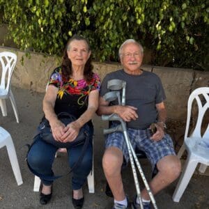הריסת בניין ברחוב השרון 17 בת גלים. חנה סקורצקי ואלי לנדאו צילום: טל קיזמן