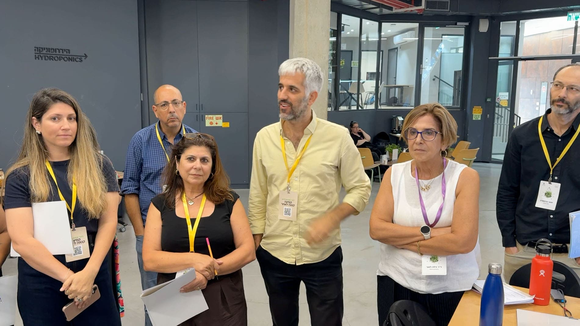 צוות השופטים במהלך סקירת המיזמים - ההאקתון השני לפיתוח מפרץ חיפה - 13/7/26 (צילום: חי פה-TV)
