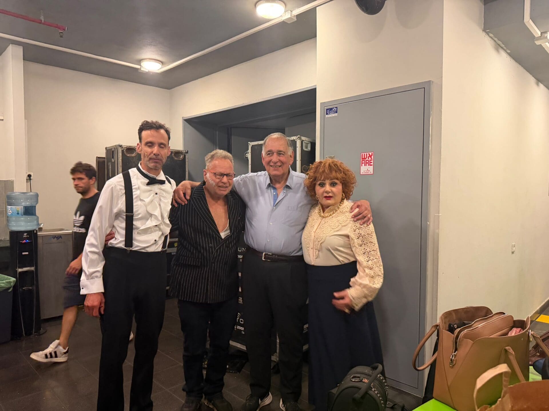 חנה לסלאו, יונה יהב, שלמה בראבא וירון ברובינסקי- המחזמר ״מצחיקונת״ האודיטוריום חיפה (צילום: יגאל זאבי)