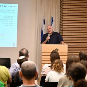 מפגש סוער בעיריית חיפה בנושא תוכנית ״מורדות גולדה״ 18/7/26 (צילום: ראובן כהן, דוברות עיריית חיפה)