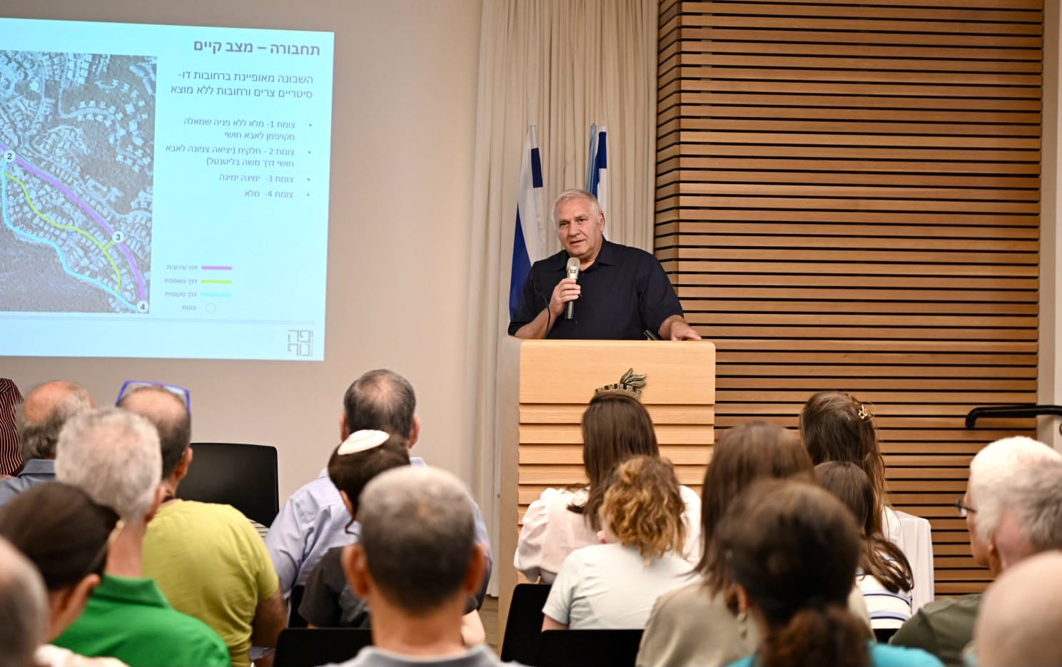 מפגש סוער בעיריית חיפה בנושא תוכנית ״מורדות גולדה״ 18/7/26 (צילום: ראובן כהן, דוברות עיריית חיפה)