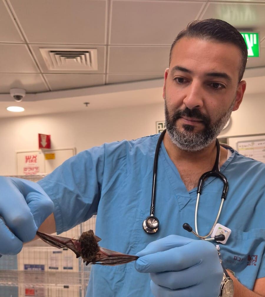 ריאד שיח', אח אחראי במיון הילדים ברמב
