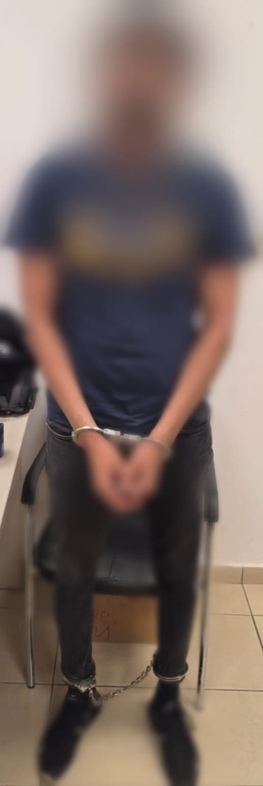 חשוד בדקירה בעיר התחתית בחיפה נעצר תוך זמן קצר - מצ״ב תיעוד 5/8/26 (צילום: דוברות המשטרה)