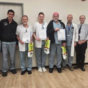 מרכזי התחומים בקבלת כתבי המינוי עם מנהל ביה"ח פרופ גולדברג ונציגי ההנהלה (צילום – אלי דדון)