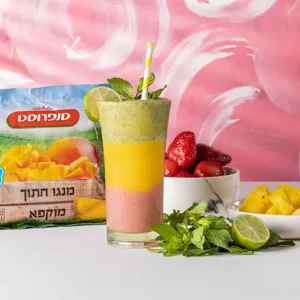 שייק רמזור עם פירות (צילום: דרור עינב עיצוב: נעה קנריק)