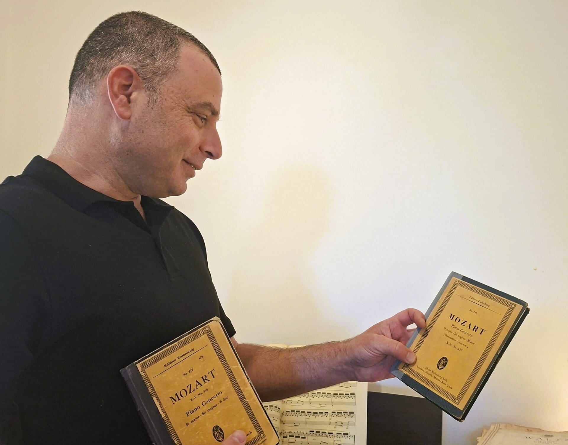 ד"ר איתי יחיאלי - כשהפסנתר הופך לשיחה ללא מילים: מוצרט (צילום: רחלי אורבך)