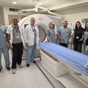 מכשיר CT מהמתקדמים בעולם נכנס לפעילות בחיפה • מהפכה טכנולוגית בכרמל ד"ר נטליה גולדברג וצוות הסיטי החדש (צילום: אלי דדון וירון חזן)