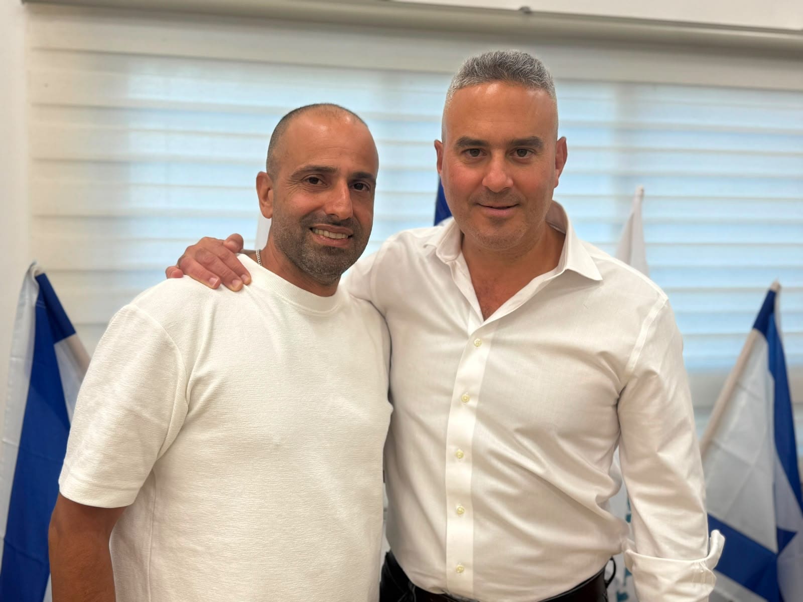 טל יצחק הצטרף למועצת העיר טירת כרמל 20/8/26 (צילום: דוברות עיריית טירת כרמל)