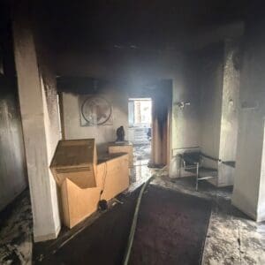 שריפה פרצה במרפאת שיניים בשדרות מוריה בחיפה – דיירים חולצו מהמבנה - דוברות כבאות והצלה לישראל | מחוז חוף 20/8/26 (צילום: כבאות והצלה לישראל)