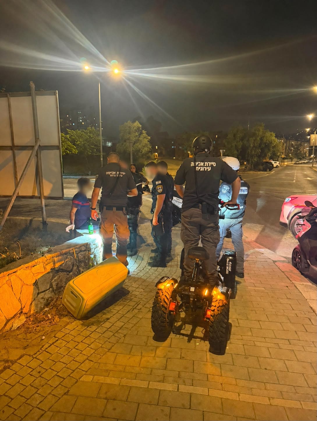 מבצע אכיפה נרחב בטירת כרמל: כ-200 נבדקו ונרשמו עשרות דוחות 23/8/26 (צילום: דוברות עיריית טירת כרמל)
