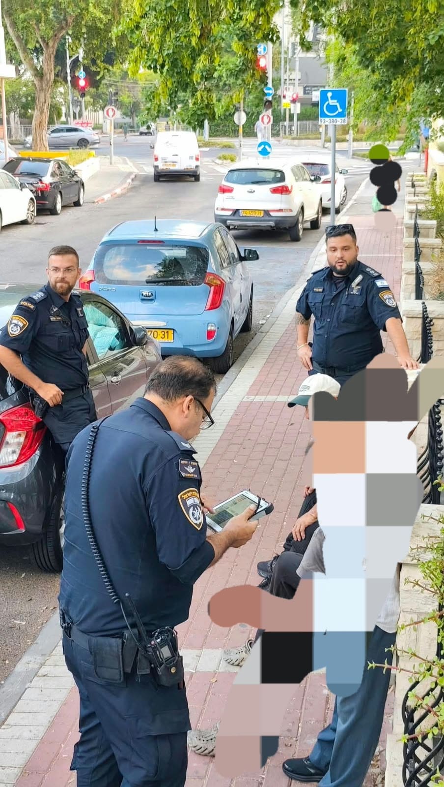 יממה של אכיפה נרחבת בחיפה ובקריות: מחסומים, תפיסת סמים וסכינים ואטימת דירות 28/8/26 (צילום: ראובן כהן, דוברות עיריית חיפה)