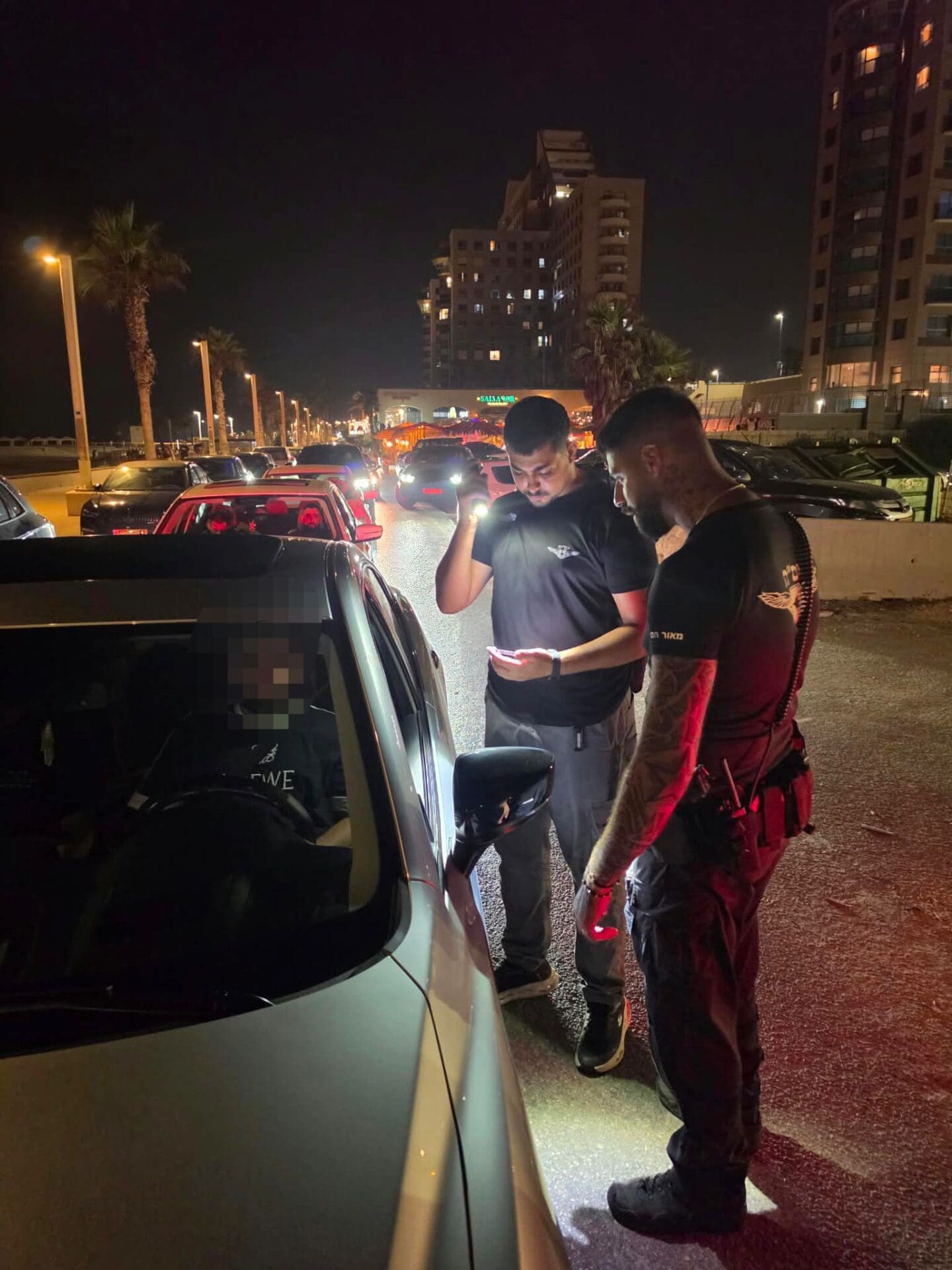 יממה של אכיפה נרחבת בחיפה ובקריות: מחסומים, תפיסת סמים וסכינים ואטימת דירות 28/8/26 (צילום: ראובן כהן, דוברות עיריית חיפה)