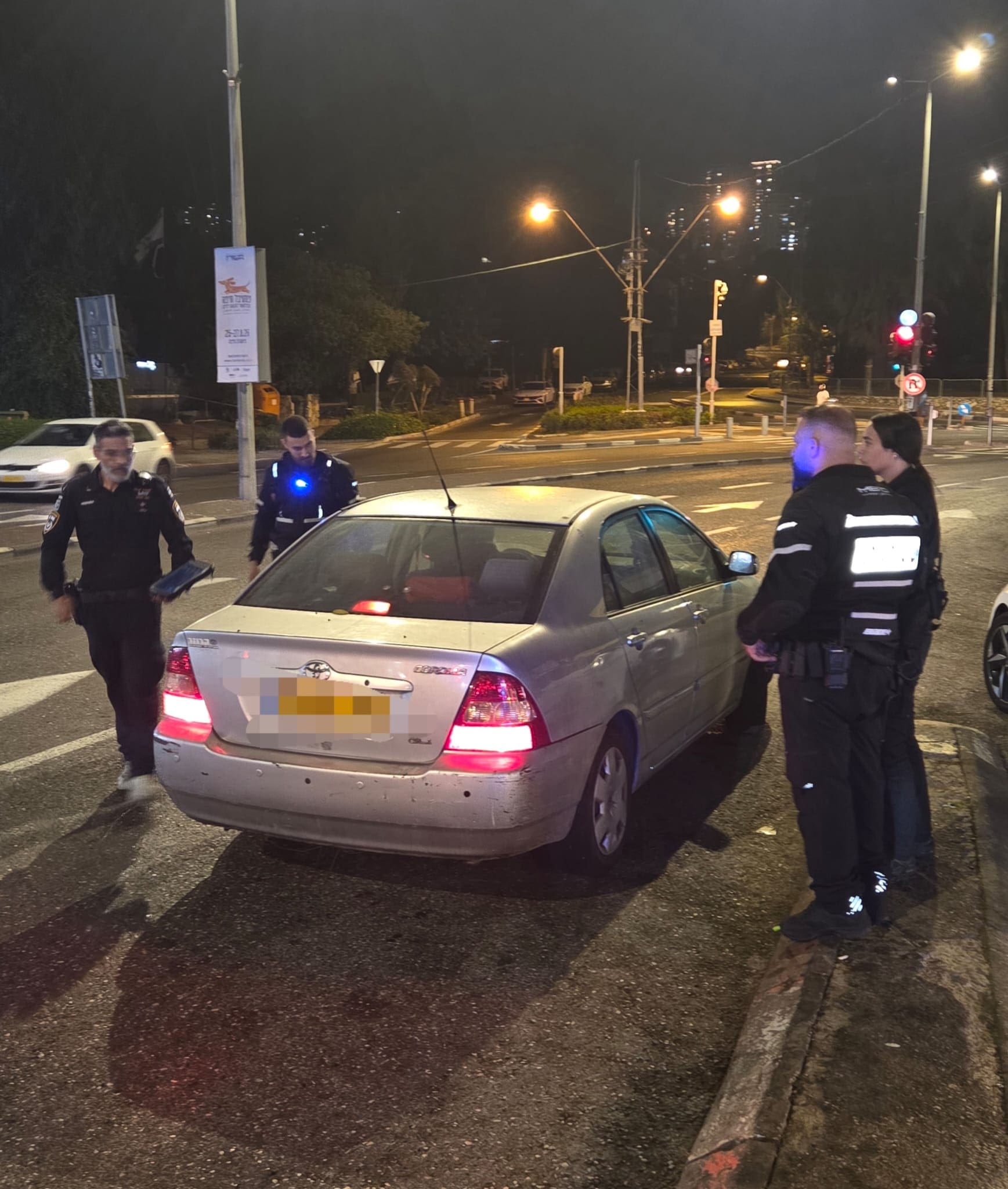 יממה של אכיפה נרחבת בחיפה ובקריות: מחסומים, תפיסת סמים וסכינים ואטימת דירות 28/8/26 (צילום: ראובן כהן, דוברות עיריית חיפה)