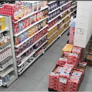 חשד להחדרת חומרי הרדמה למחיות פירות לתינוקות (צילום: משטרת ישראל)
