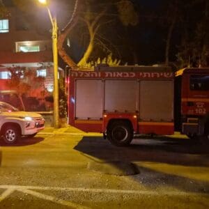 מייבש כביסה עלה באש וגרם נזק כבד לדירה בשדרות סיני בחיפה מייבש כביסה עלה באש וגרם נזק כבד לדירה בשדרות סיני בחיפה - דוברות כבאות והצלה לישראל | מחוז חוף 22/9/26 (צילום: כבאות והצלה לישראל)