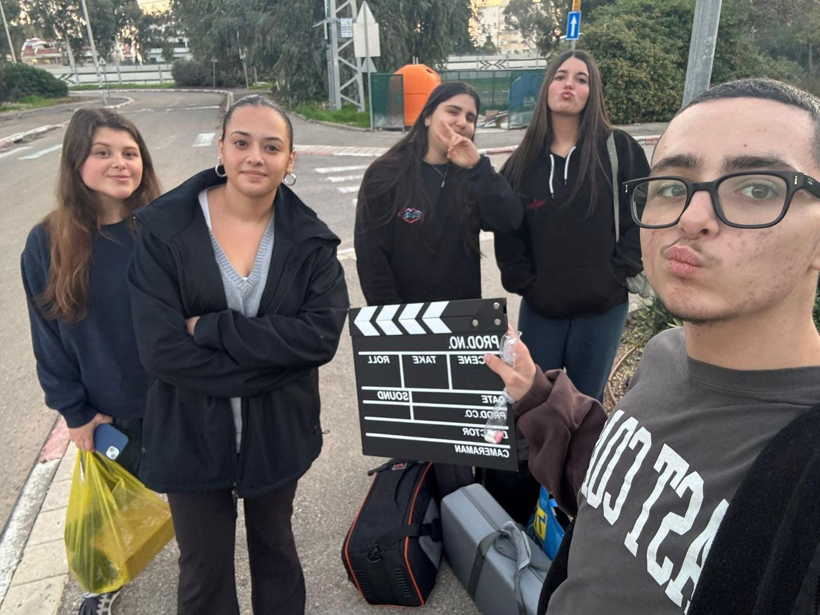 ״בעיניים עצומות״: תלמידי תיכון קריית חיים יצרו סרט על פוסט־טראומה מ-7 באוקטובר 28/9/26 (צילום: עמית חקו)