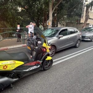 נער בן 14 נפגע באורח קשה מרכב ברחוב ארלוזורוב בחיפה
