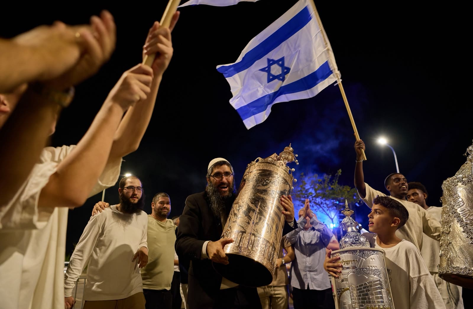 הקפות שניות בטירת כרמל (צילום: שרון לייבל, עיריית טירת כרמל)