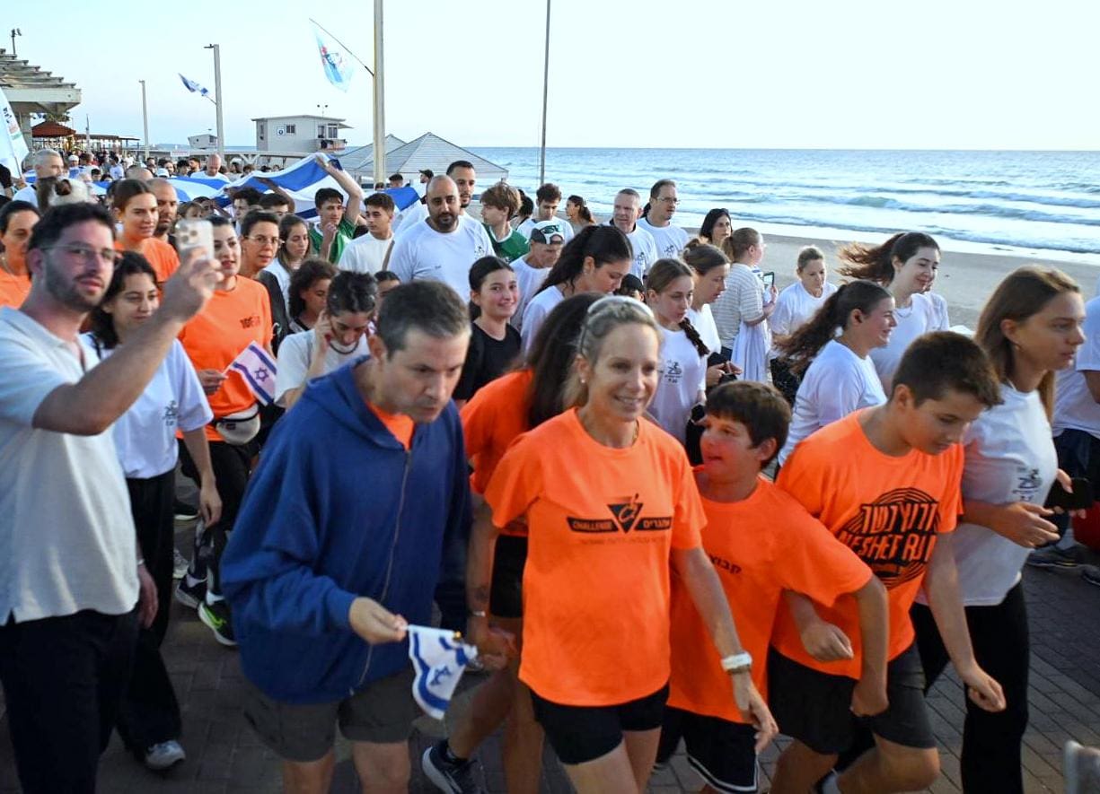 ביום של דמעות, זיכרון וגבורה: מאות רצו לציון שלוש שנים ל־7 באוקטובר (צילום: ראובן כהן, דוברות עיריית חיפה).