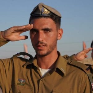 סרן אליאב חיים צפלמוס ז״ל מחיפה נפל בקרב בדרום לבנון 8/10/26 (צילום: דובר צה״ל)