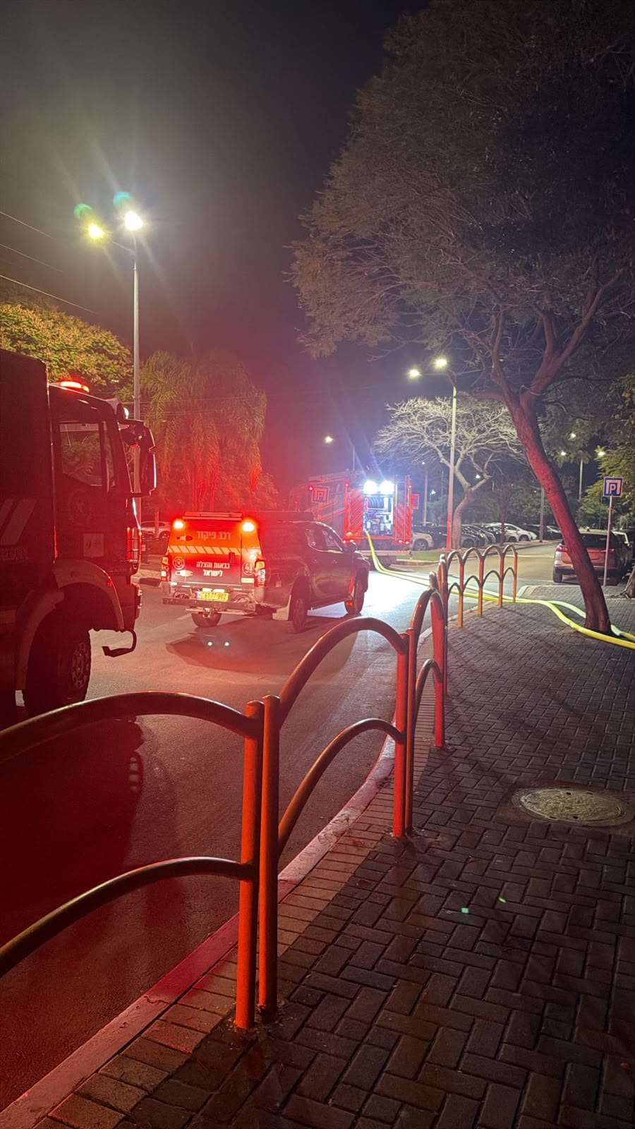 שריפה פרצה בדירת מגורים בקרית מוצקין – אין נפגעים - דוברות כבאות והצלה לישראל | מחוז חוף 19/10/26 (צילום: כבאות והצלה)