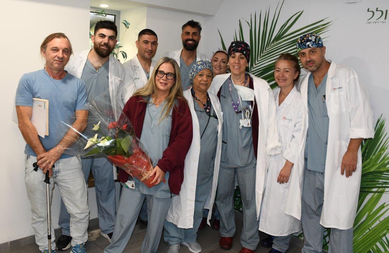 צוות אחיות חדר ניתוח זוכה פרס ההוקרה (צילום: ירון חזן - דוברות כרמל)