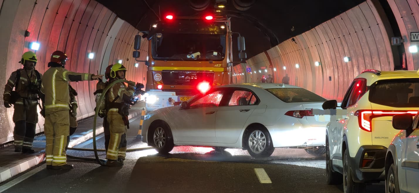 תרגיל חירום רחב היקף נערך הלילה במנהרות הכרמל - דוברות כבאות והצלה לישראל | מחוז חוף 22/10/26 (צילום: דוברות עיריית טירת כרמל, כבאות והצלה לישראל)