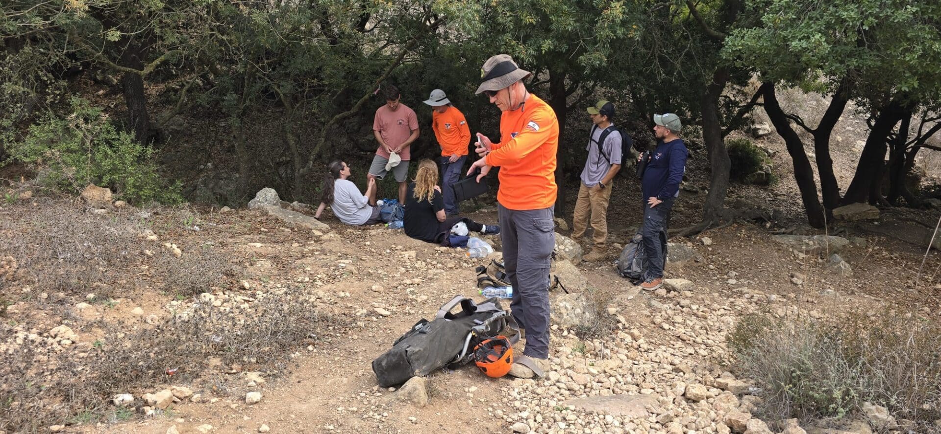 שתי מורות חולצו לאחר שנפצעו בטיול בנחל אלון שבכרמל - תמונות מהחילוץ 26/10/26 (צילום: דוברות יחידת החילוץ ״גליל-כרמל״)