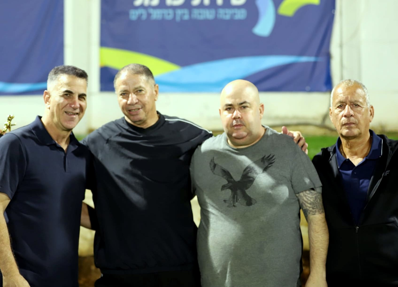 מרגש: וותיקי מכבי חיפה חנכו את אצטדיון הכדורגל החדש והמשודרג בטירת כרמל (צילומים: עוז גרטנר).